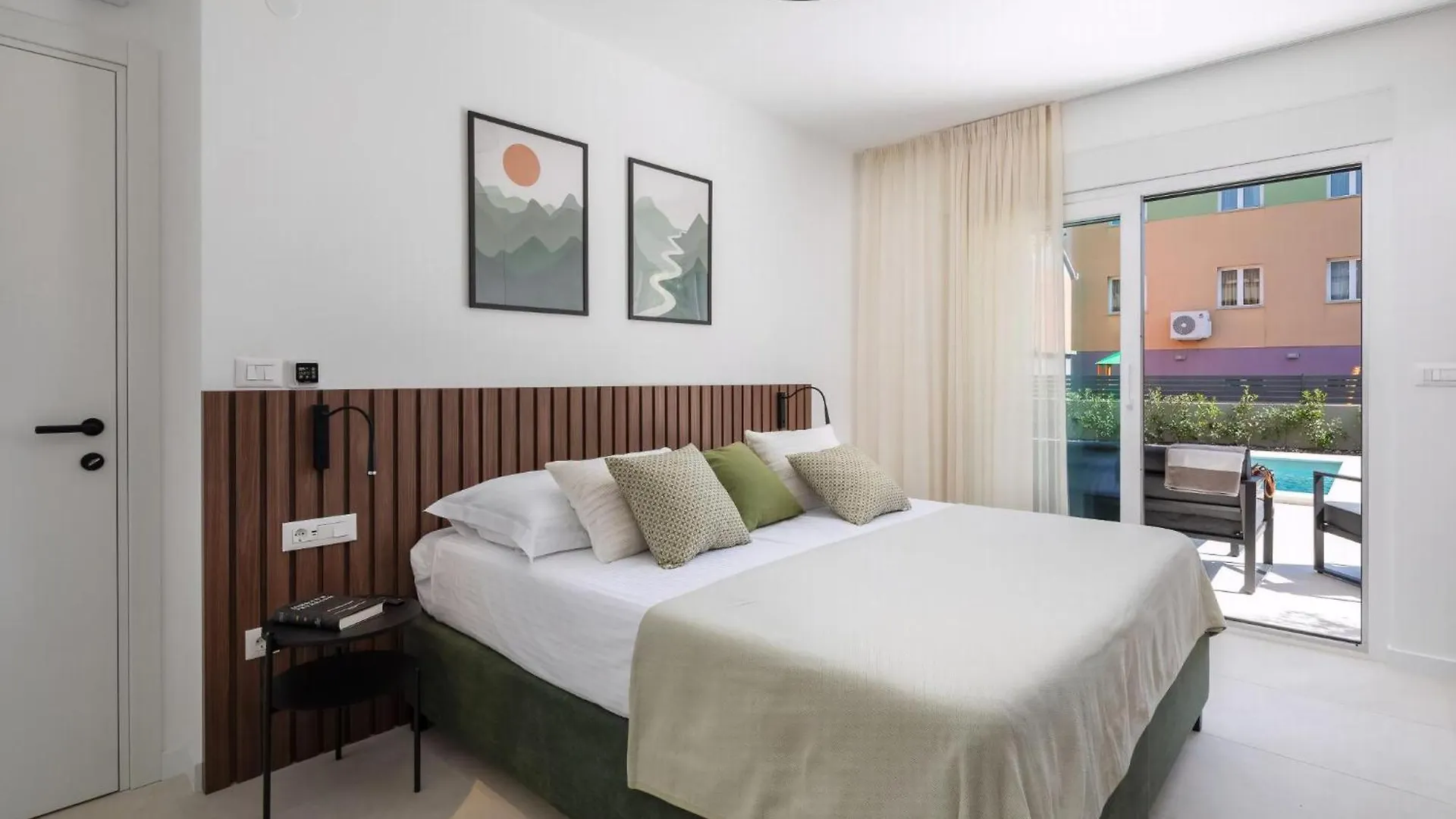 Villa Prima Kastela 0*,